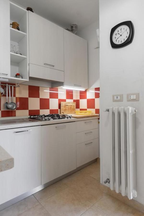 La Torre Antica Dimora Apartment Giuggianello Exterior photo